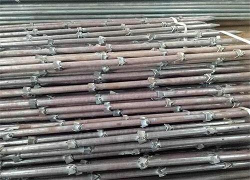 嘉陵隧道钢花管